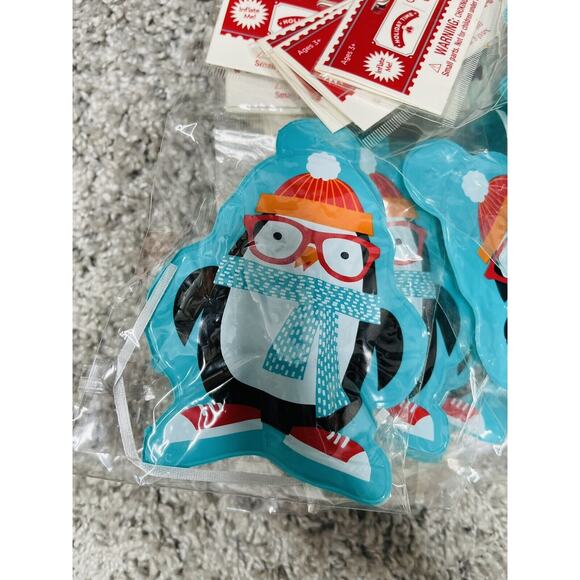 Big Inflatable Character Gift Tag Penguin Approx 3"x5" Bundle Set Of 10 New - Picture 2 of 8